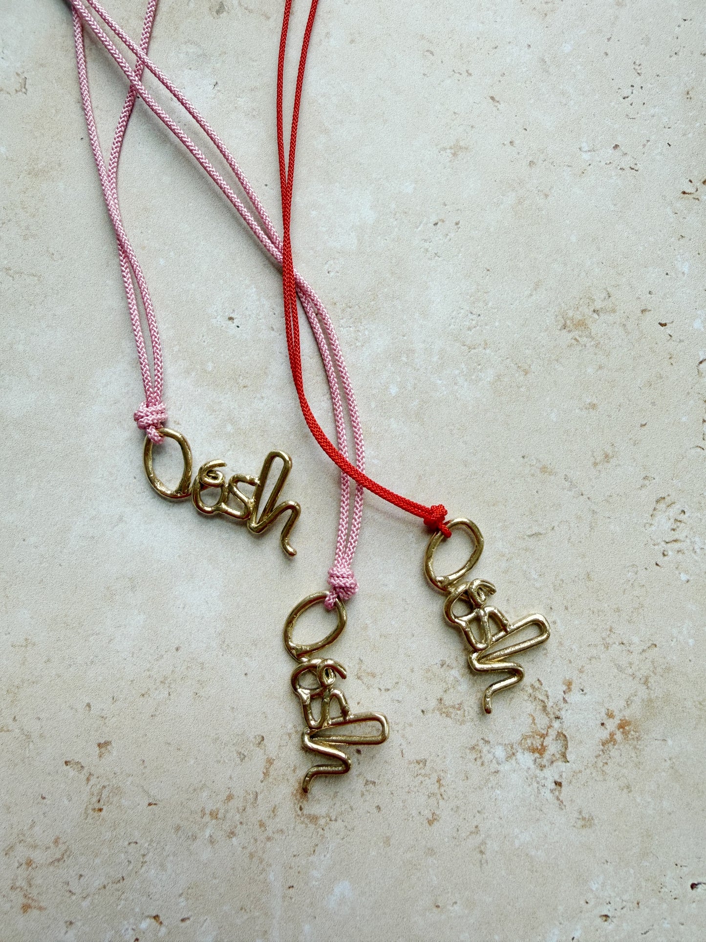 Oosh Pendant